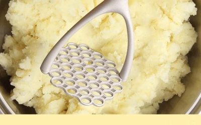 Najlepiej strzeżony sekret kremowego i pysznego puree ziemniaczanego (to NIE mleko!)