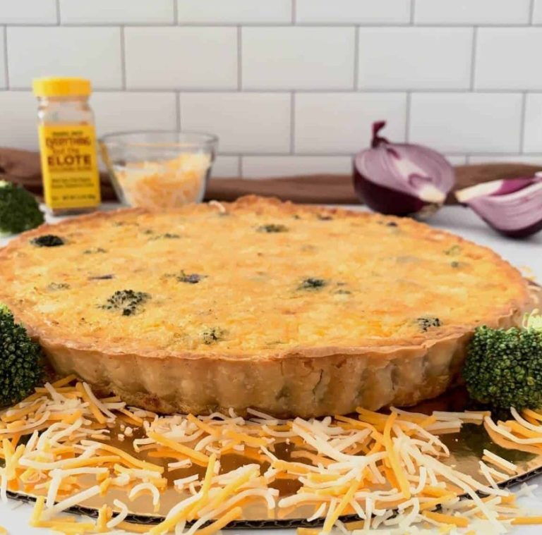 quiche z kurczakiem i brokułami – prosty przepis