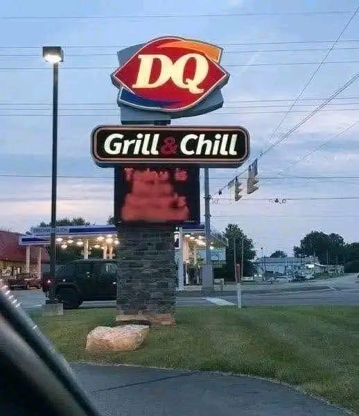 Franczyza Dairy Queen wywołuje ogólnokrajową debatę transparentem z napisem „Politycznie niepoprawne”